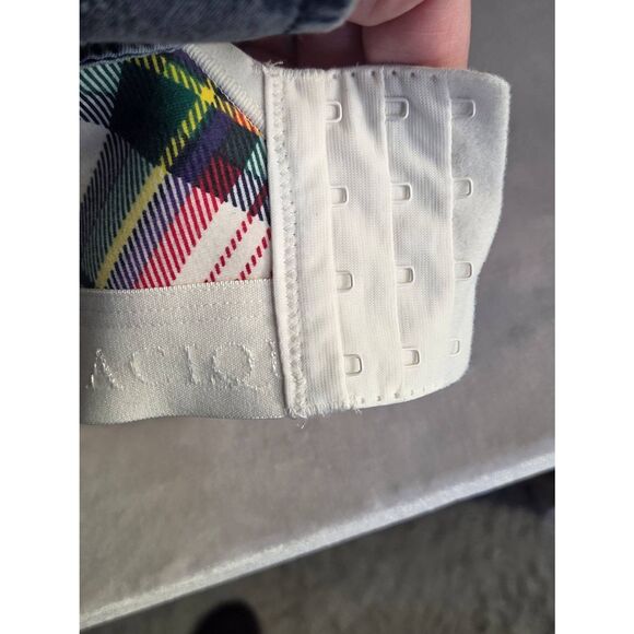 Cacique Plaid Christmas Lightly Lined No-Wire Bra Sz. 38H - Picture 9 of 11